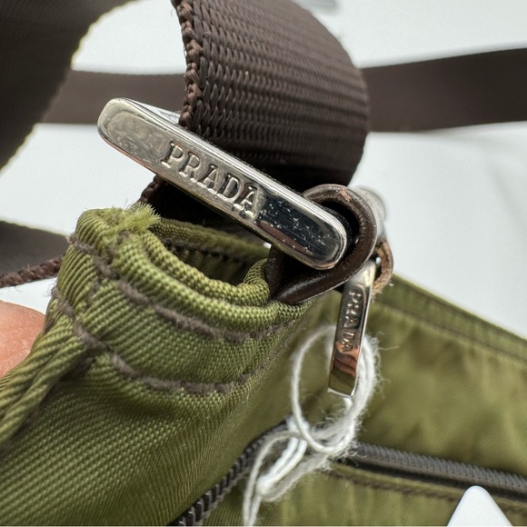 Prada - Authentic - Nylon/Canvas Messenger Crossbody - Green - Picture 15 of 16